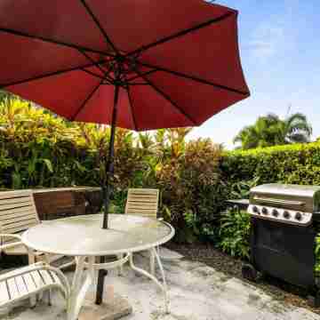 Beach Haven – Prime Location, Incredible Views & Pool Hotel Exterior