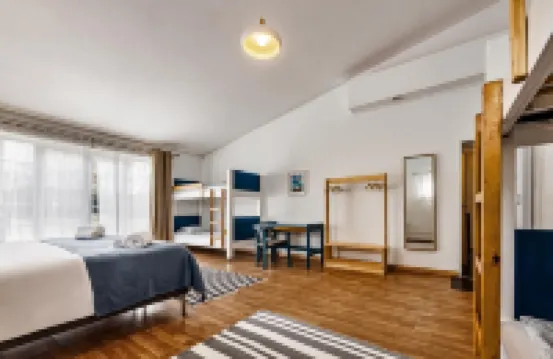 FreeSurfCamp & Hostel