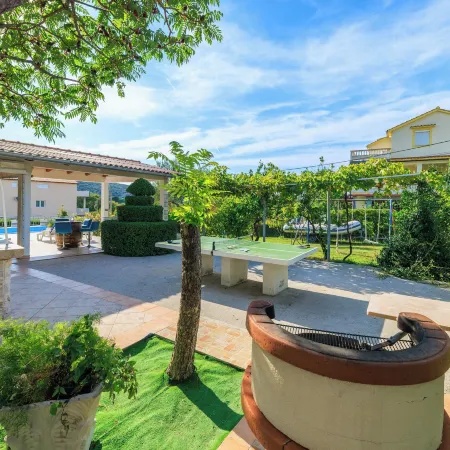 Apartments Ankica
