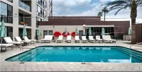 Found Re Phoenix - Pools