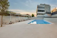 IKA Boutique Luxury Apartments - Private Pools