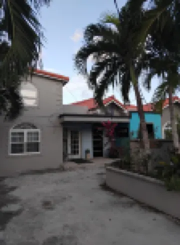 Leisure Duplex at Csompo Silver Manor