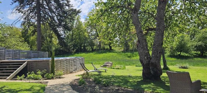 Chambres D Hotes la Joyeuse Hoteles en Cher
