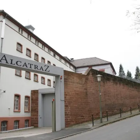 Alcatraz Hotel am Japanischen Garten