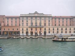 Hotel Canal