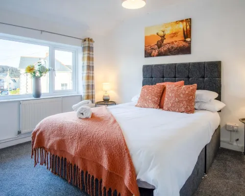 Gellionen - 2 Bedroom House - Clydach Clydach otelleri
