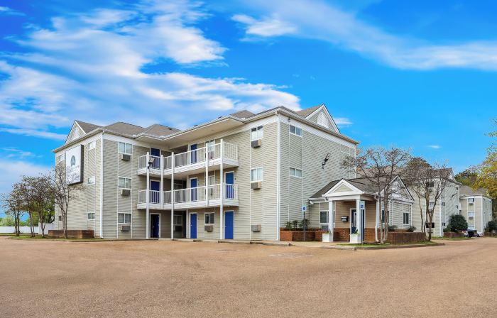 Birch Hill Suites Jackson