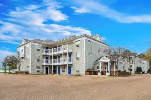 Birch Hill Suites Jackson