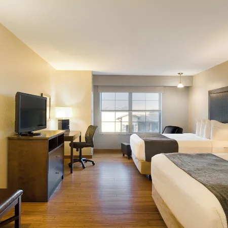 ClubHouse Hotel and Suites
