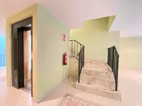 Relax in the center of Llanes and 50m from the beach.