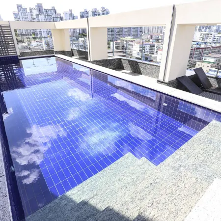 H-AVENUE HOTEL Yeongildae