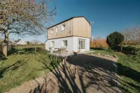 Modern Holiday Home in Lanildut - 3-Star