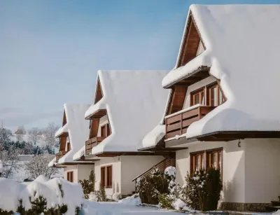 PRZY TERMACH - Pokoje Apartamenty Domki Hotels in 
