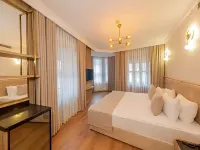 ATİK PALACE HOTEL Отели рядом с достопримечательностью «Шишли»