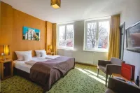 Hotel Hafenresidenz Stralsund - parking