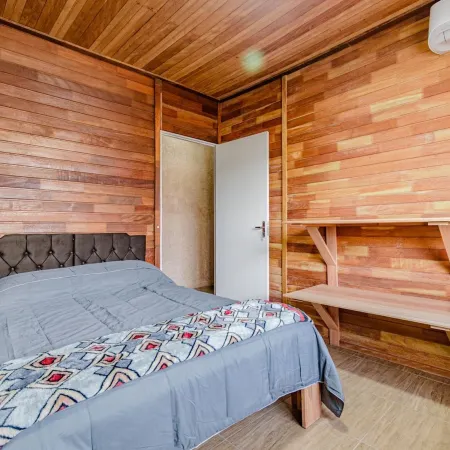 Casa Para 12 em Itaja Piscina e Churrasqueira