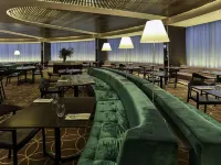 Novotel Sydney West HQ - بار