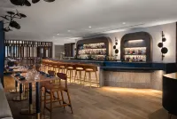 The Lodge at Spruce Peak, Part of Hyatt - bar