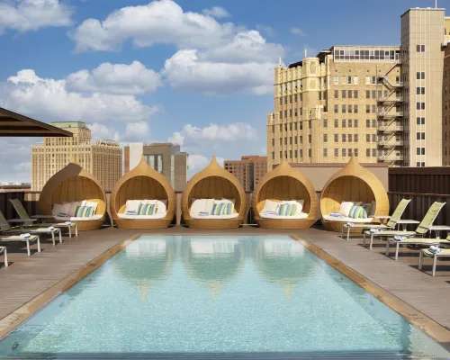 Hyatt Regency San Antonio Riverwalk Hotels near River Walk