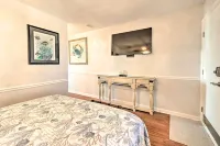 Beachfront Condo w/ Pool Access in Hilton Head! - Spa