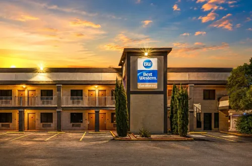 Best Western Executive Inn - 3-Star