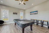 Charming Dog-friendly Lakefront Villa With Private Dock, Firepit, Stunning Views - 3-Star