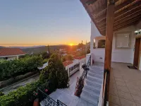The Mirador Boutique Villa with Scenic Sea View - Bintang 3