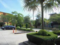 I-Home Residence and Hotel - Parkering