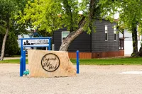 Private Tiny Cabin in Glendive Near Makoshika Park - Free Parking & WiFi - 3-Star