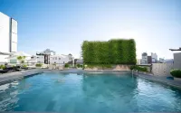 Rosaleen Boutique Hotel - Rooftop Pools