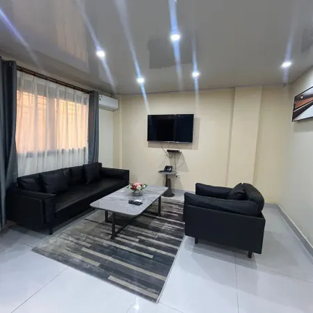 Moima Plaza Guesthouse