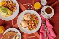 The Hotel Captain Cook - breakfast