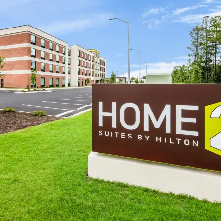 Home2 Suites by Hilton Sneads Ferry North Topsail Beach
