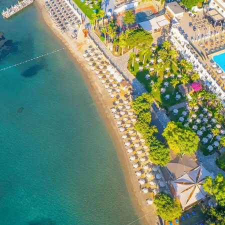 Azka Hotel