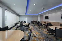 TownePlace Suites Stafford Sugar Land - breakfast