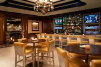 The Henry, Autograph Collection - bar