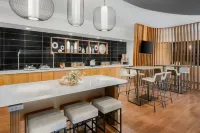 SpringHill Suites Herndon Reston - parking