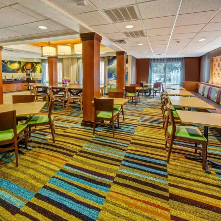 Fairfield Inn & Suites Russellville
