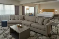 Sheraton Detroit Novi Hotel - Pools