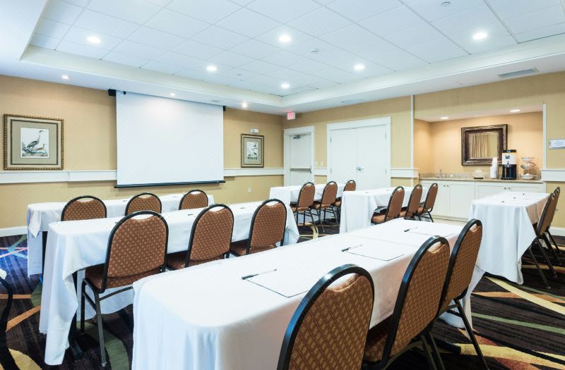 Hampton Inn by Hilton Moss Point Pascagoula photo 2