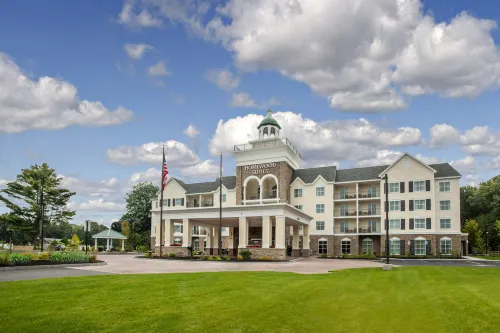 Homewood Suites by Hilton Saratoga Springs - parking