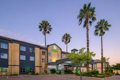 Holiday Inn JOHANNESBURG AIRPORT by IHG - 4-Star
