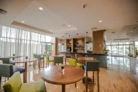 Hampton by Hilton Santo Domingo Airport - bars