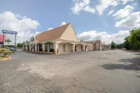Hotel O Daylight Inn Elkhart I-90, IN - 2-Star