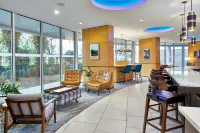 Four Points by Sheraton Tallahassee Downtown - bar