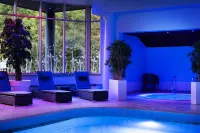 Delta Hotels by Marriott Huntingdon - Pools
