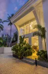 ELIVAAS Signature Mistwood 4-BHK - 4-Star