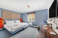 Village Hotel Nottingham - Pools