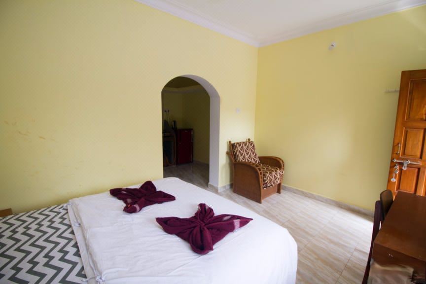 Parvati Suits - Housity