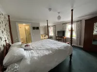 Flambards Hotel Hotels in Newcastle Emlyn